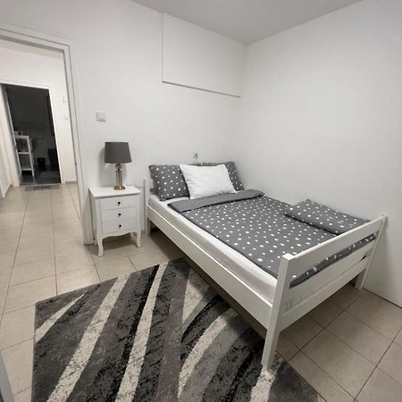 Apartman Iva Lägenhet Zadar Exteriör bild