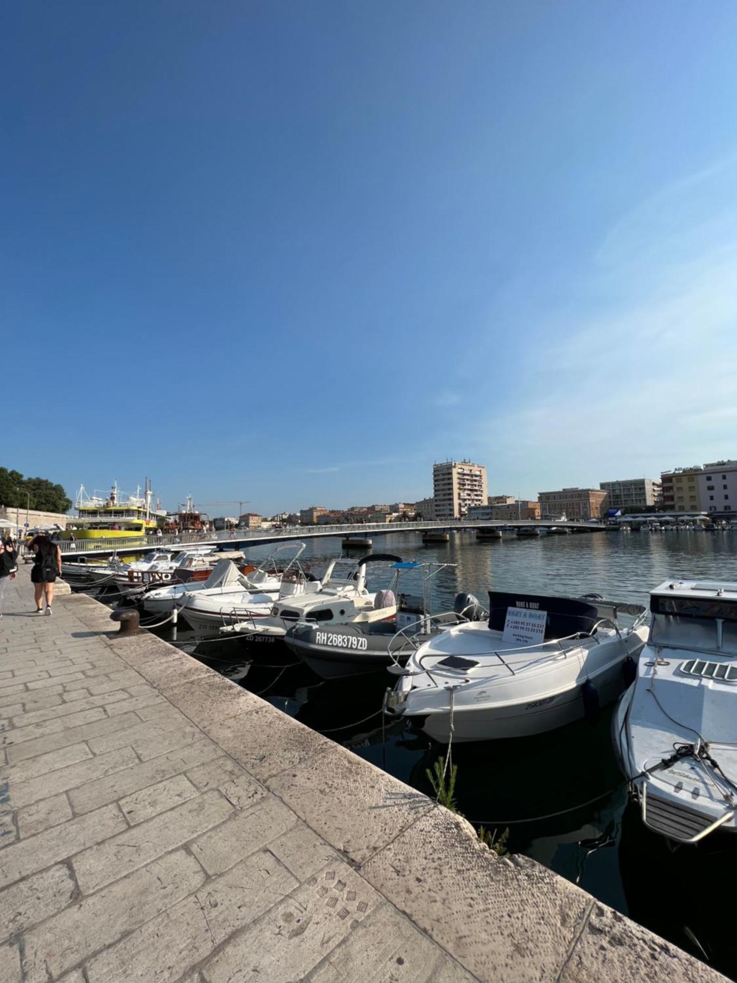 Apartman Iva Lägenhet Zadar Exteriör bild